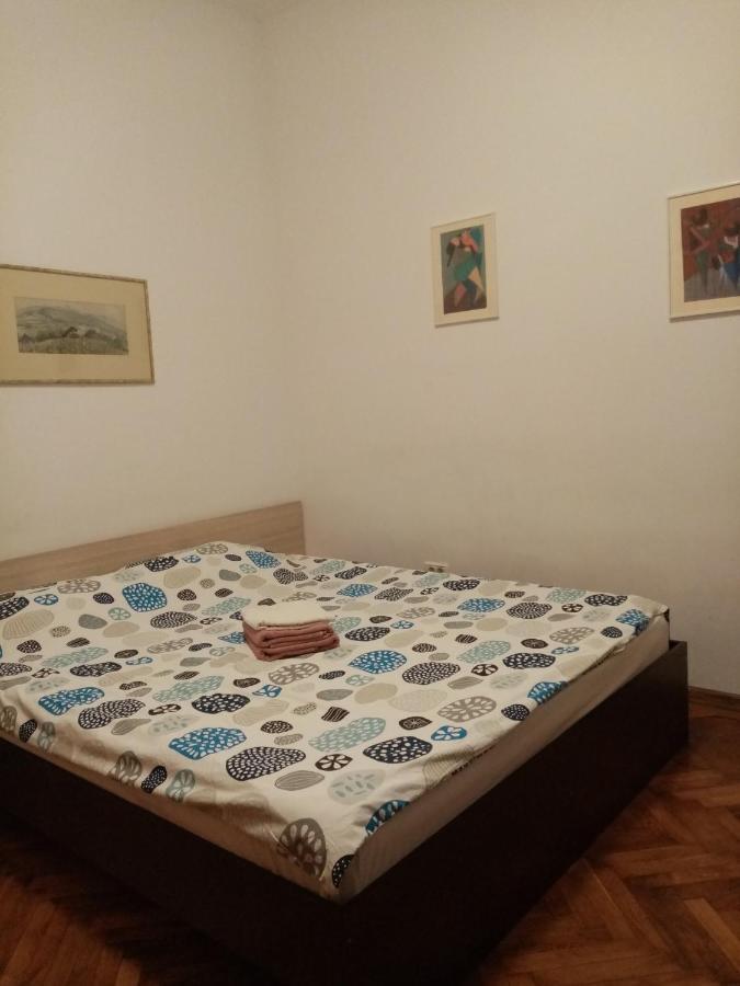 Republicii Apartment Historic Center Brasov Luaran gambar